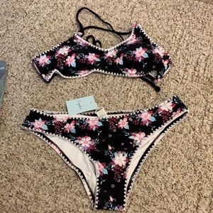 Cupshe Bikini Set
